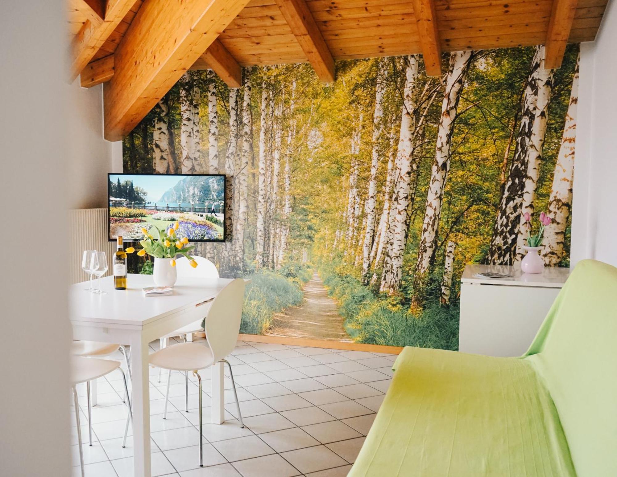 Appartamento Betulla - Peaceful & Happy Stay Riva del Garda Buitenkant foto